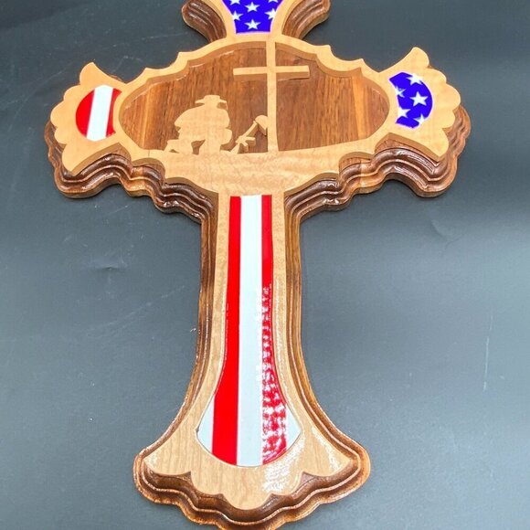 Handcrafted Craig Caudill Wooden USA Flag American Fallen Soldier Memorial Cross - Picture 3 of 9
